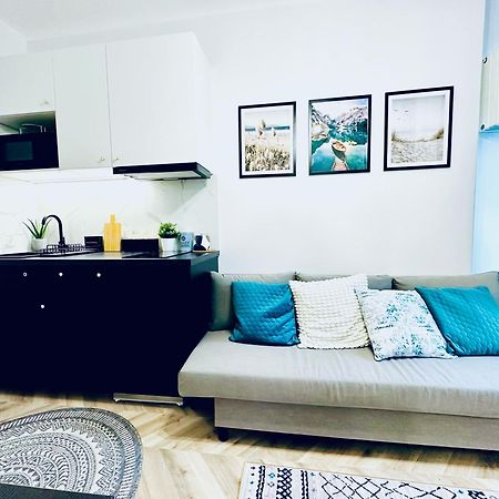 Olivia Apartments - Sloneczny Apartament W Centrum Warszawy, Plac Unii Lubelskiej, Lazienki Krolewskie, Pole Mokotowskie Warsaw Ngoại thất bức ảnh