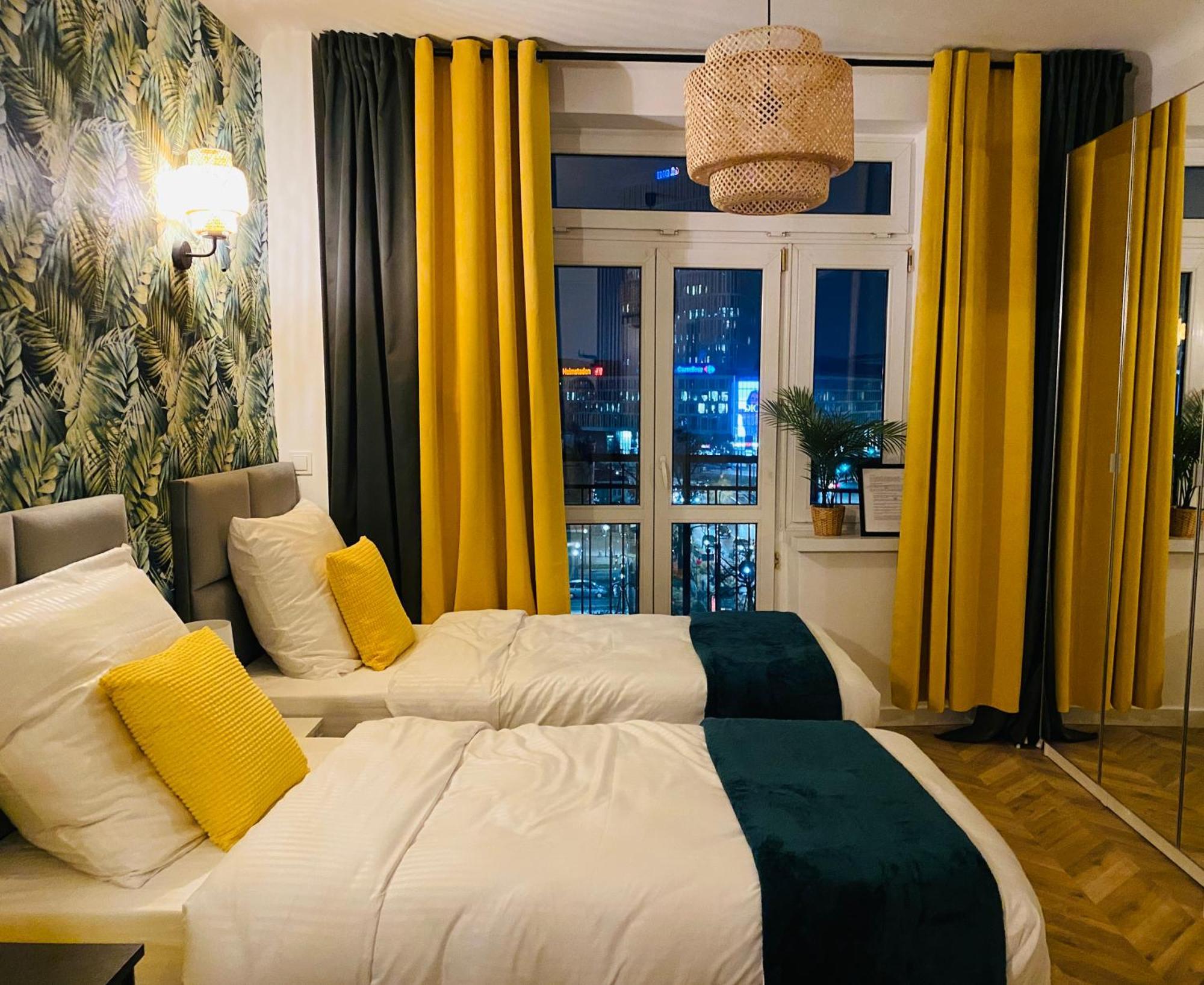 Olivia Apartments - Sloneczny Apartament W Centrum Warszawy, Plac Unii Lubelskiej, Lazienki Krolewskie, Pole Mokotowskie Warsaw Ngoại thất bức ảnh