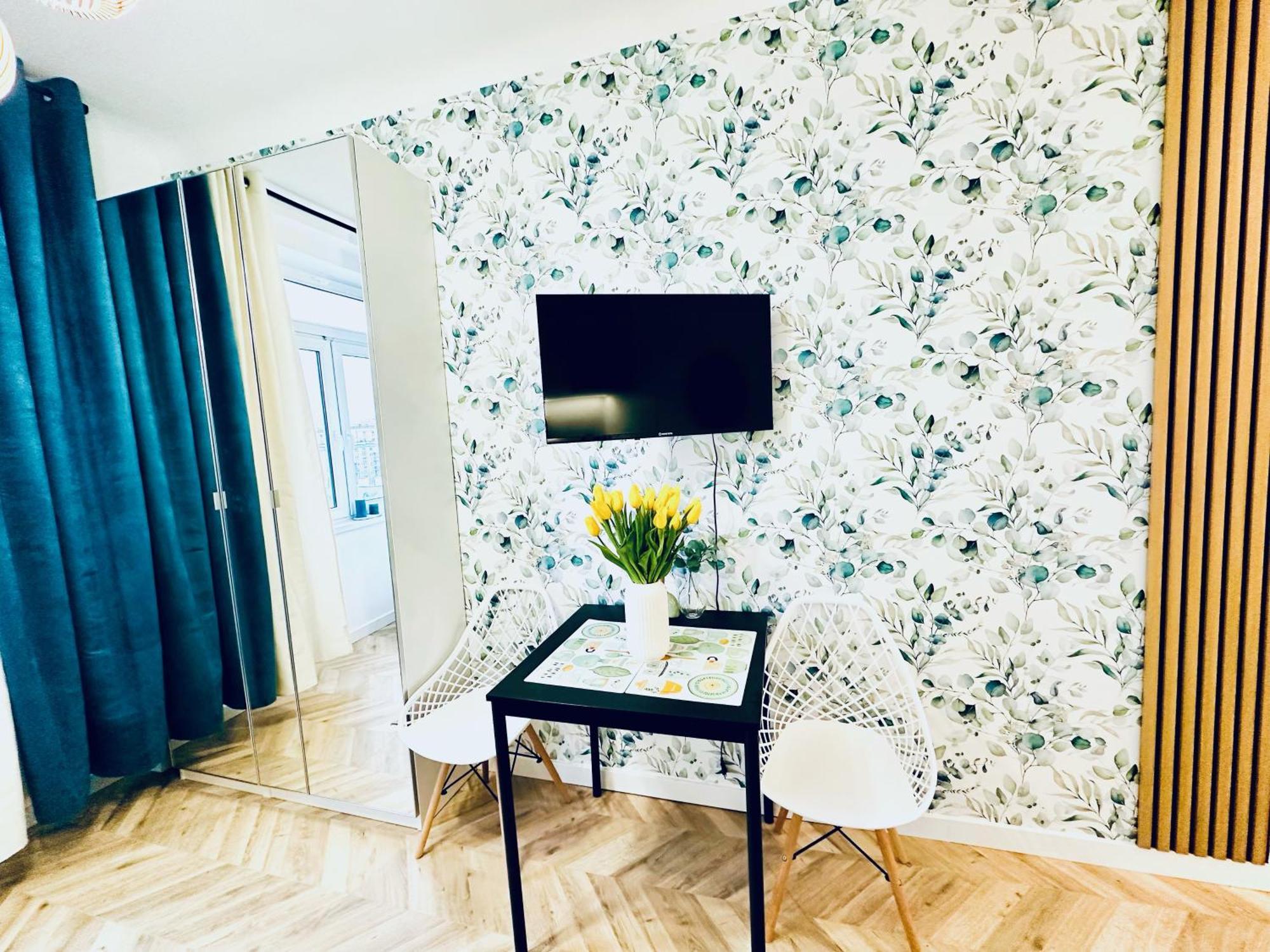 Olivia Apartments - Sloneczny Apartament W Centrum Warszawy, Plac Unii Lubelskiej, Lazienki Krolewskie, Pole Mokotowskie Warsaw Ngoại thất bức ảnh